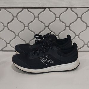 New Balance Black Sneakers